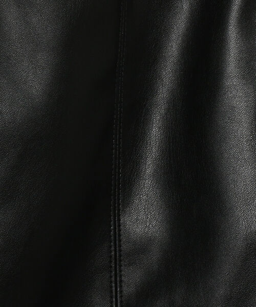 Ray BEAMS（レイビームス）の「Ray BEAMS / フェイクレザー ショート パンツ▲（その他パンツ・レディース・ブラック/ベージュ・1/0）」の17枚目の写真