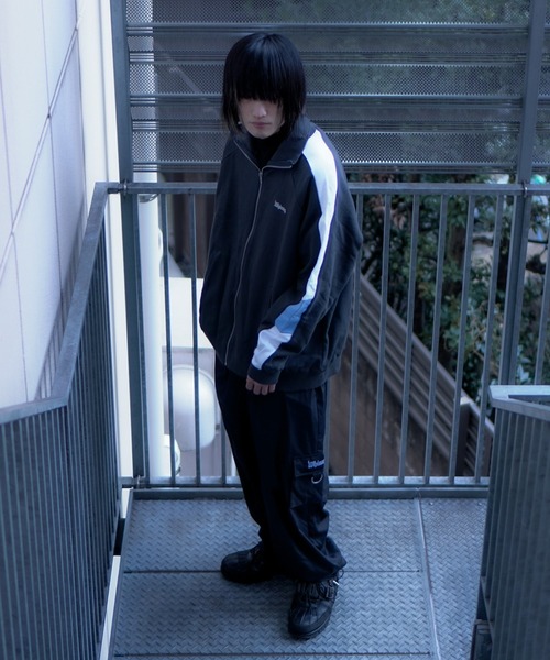 Whinny（ホワイニー）の「Whinny/スーパーホワイ二ー（スウェット