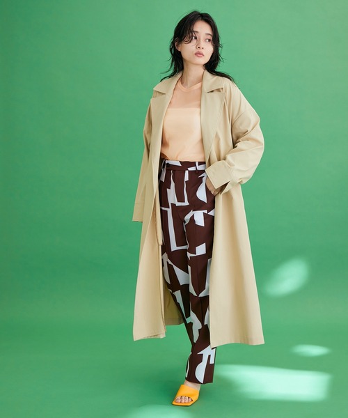 ADAM ET ROPE'（アダムエロペ）の「リラックストレンチコート（トレンチコート・レディース・グレー/ベージュ・FREE）」の4枚目の写真