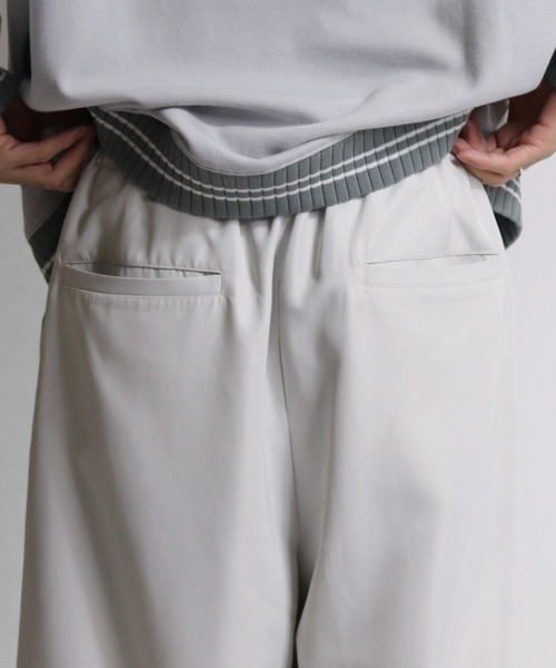 Confirm（コンファーム）の「タックルーズワイドパンツ【Confirm】（スラックス・メンズ・ブラック/ダークブルー/アッシュブラウン/オフホワイト/アイボリー/ブラウン/グリーン/ブラック系その他・L/M）」の10枚目の写真