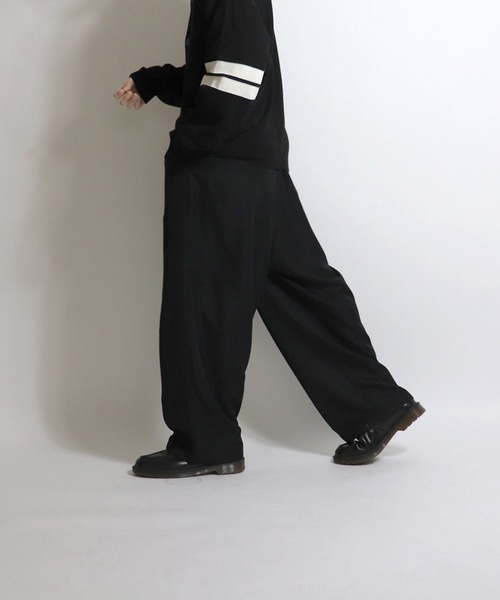 Confirm（コンファーム）の「タックルーズワイドパンツ【Confirm】（スラックス・メンズ・ブラック/ダークブルー/アッシュブラウン/オフホワイト/アイボリー/ブラウン/グリーン/ブラック系その他・L/M）」の19枚目の写真