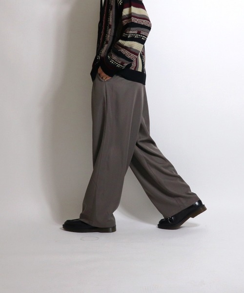 Confirm（コンファーム）の「タックルーズワイドパンツ【Confirm】（スラックス・メンズ・ブラック/ダークブルー/アッシュブラウン/オフホワイト/アイボリー/ブラウン/グリーン/ブラック系その他・L/M）」の18枚目の写真