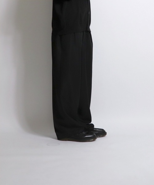 Confirm（コンファーム）の「タックルーズワイドパンツ【Confirm】（スラックス・メンズ・ブラック/ダークブルー/アッシュブラウン/オフホワイト/アイボリー/ブラウン/グリーン/ブラック系その他・L/M）」の14枚目の写真