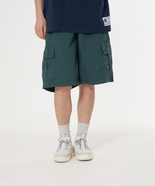 Champion(チャンピオン)の「【CHAMPION/チャンピオン】ナイロンリップストップイージーカーゴショーツ 撥水性 カーゴポケット ウェストベルト(カーゴパンツ・メンズ・チャコールグレー/ブラック/ベージュ/ネイビー/オレンジ/グリーン・MEDIUM/LARGE/X-LARGE)」の5枚目の写真