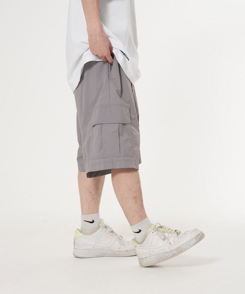 Champion(チャンピオン)の「【CHAMPION/チャンピオン】ナイロンリップストップイージーカーゴショーツ 撥水性 カーゴポケット ウェストベルト(カーゴパンツ・メンズ・チャコールグレー/ブラック/ベージュ/ネイビー/オレンジ/グリーン・MEDIUM/LARGE/X-LARGE)」の20枚目の写真
