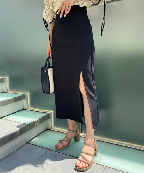 one after another NICE CLAUP（ワンアフターアナザーナイスクラップ）の「Sサイズあり シンプルスリットタイトスカート（スカート・レディース・ブラック/ブラウン/グリーン系その他/ピンク・SMALL/MEDIUM）」の2枚目の写真