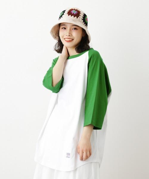 RODEO CROWNS WIDE BOWL(ロデオクラウンズワイドボウル)の「SHARE LOOSE RAGLAN 7Tシャツ(Tシャツ/カットソー・レディース・ベージュ系その他/グリーン系その他/ブルー系その他3・FREE)」の1枚目の写真