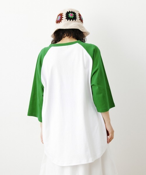 RODEO CROWNS WIDE BOWL(ロデオクラウンズワイドボウル)の「SHARE LOOSE RAGLAN 7Tシャツ(Tシャツ/カットソー・レディース・ベージュ系その他/グリーン系その他/ブルー系その他3・FREE)」の14枚目の写真