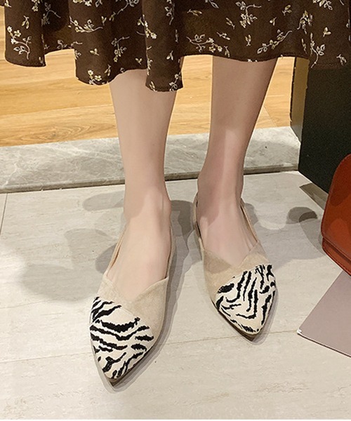 Lace Ladies（レースレディース）の「アニマル柄バレエシューズ ポインテッドトゥ フラットシューズ ぺたんこ靴（バレエシューズ・レディース・ベージュ/ブラック・23/22.5/23.5/24/24.5/25）」の5枚目の写真