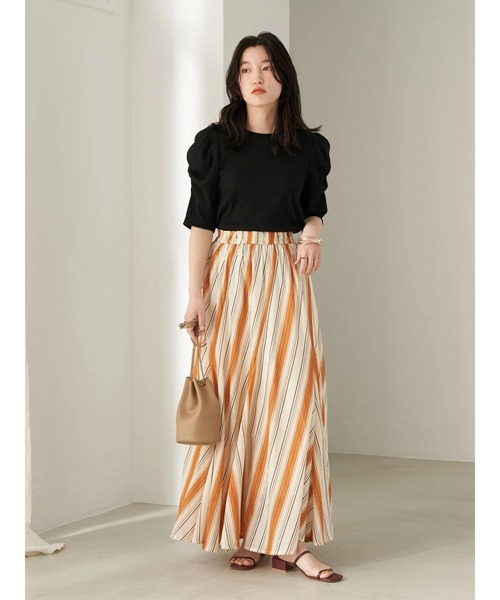 earth music&ecology（アースミュージックアンドエコロジー）の「マルチストライプフレアスカート（スカート・レディース・チャコールグレー/サックスブルー/アイボリー・FREE）」の17枚目の写真