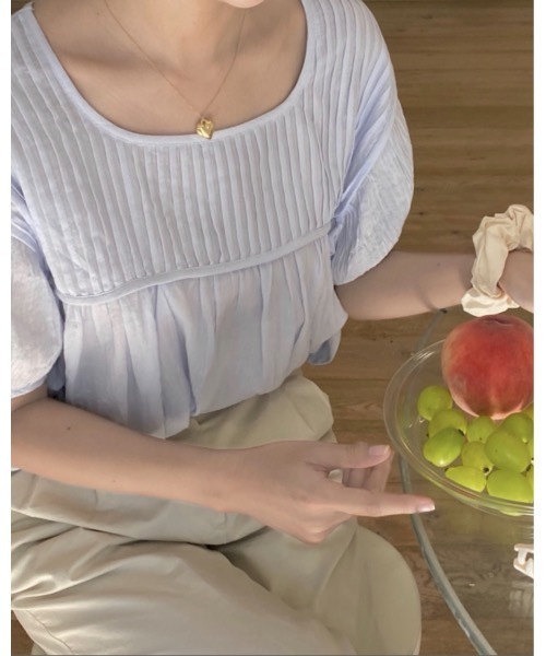 mood for a day（ムードフォーアデイ）の「half tuck blouse/ハーフタックブラウス（シャツ/ブラウス・レディース・ブルー/アイボリー・FREE）」の2枚目の写真