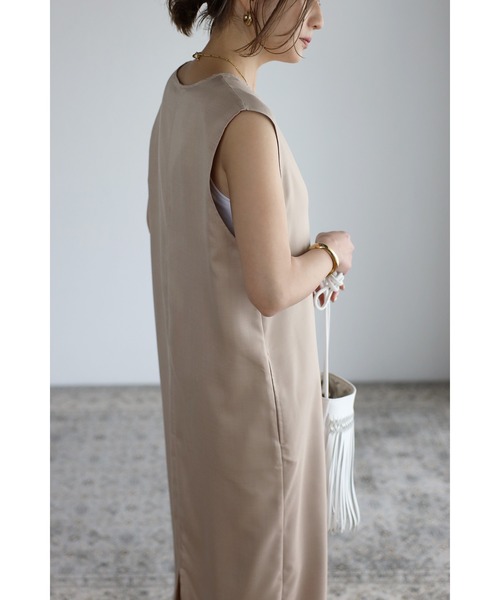 Bonjour Sagan（ボンジュールサガン）の「Vネックジャンパースカート（ジャンパースカート・レディース・クリーム/ベージュ・FREE）」の17枚目の写真