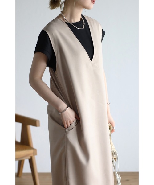 Bonjour Sagan（ボンジュールサガン）の「Vネックジャンパースカート（ジャンパースカート・レディース・クリーム/ベージュ・FREE）」の6枚目の写真