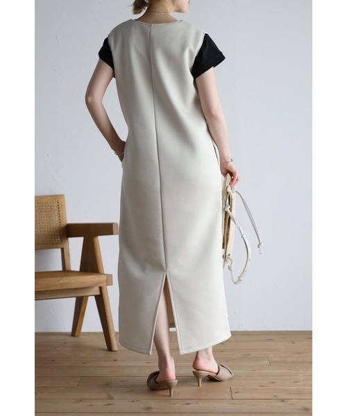 Bonjour Sagan（ボンジュールサガン）の「Vネックジャンパースカート（ジャンパースカート・レディース・クリーム/ベージュ・FREE）」の13枚目の写真