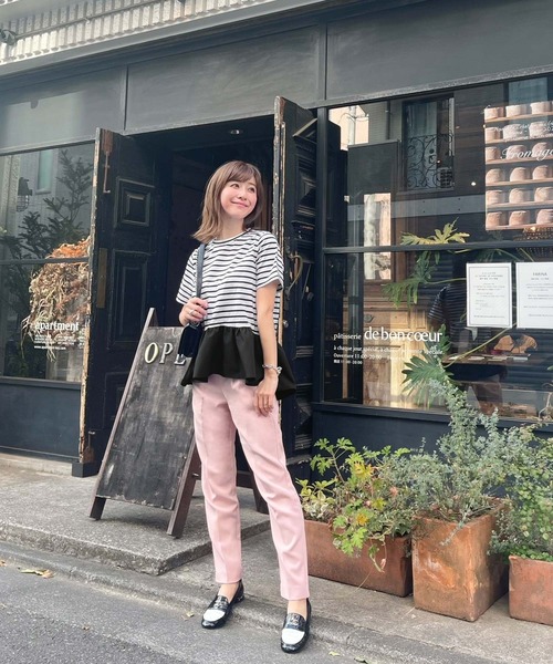 KOBE LETTUCE(コウベレタス)の「ペプラムフレアドッキングTシャツ(Tシャツ/カットソー・レディース・ネイビー/ブラック/オフホワイト/ホワイト×ブラック・FREE)」の10枚目の写真