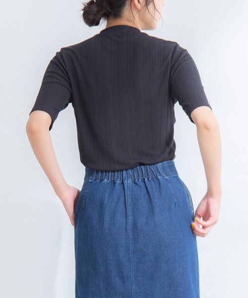 Honeys（ハニーズ）の「半袖ハイネックＴシャツ（Tシャツ/カットソー・レディース・モカ/ネイビー/ブラック/グリーン/ベージュ・L/M/S）」の14枚目の写真