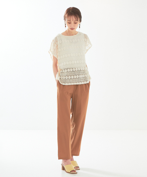 abahouse mavie（アバハウスマヴィ）の「タンク付レースプルオーバー（Tシャツ/カットソー・レディース・アイボリー/ブラック・フリー）」の5枚目の写真