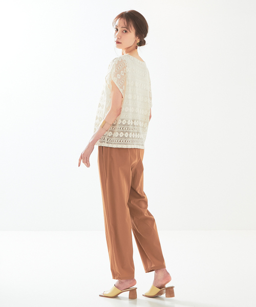 abahouse mavie（アバハウスマヴィ）の「タンク付レースプルオーバー（Tシャツ/カットソー・レディース・アイボリー/ブラック・フリー）」の6枚目の写真