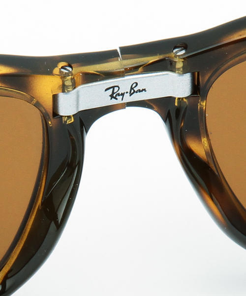 Ray-Ban(レイバン)の「Ray-Ban / WAYFARER FOLDING CLASSIC(サングラス・メンズ・ブラック系その他/ブラック/ブラウン・ONE SIZE)」の21枚目の写真