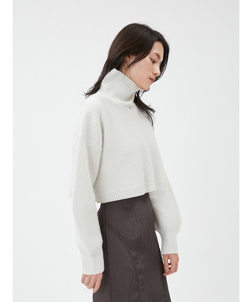 FRAY I.D（フレイアイディー）の「バックツイストショートレングスプル