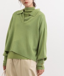 襟付きショート丈プルオーバーニット