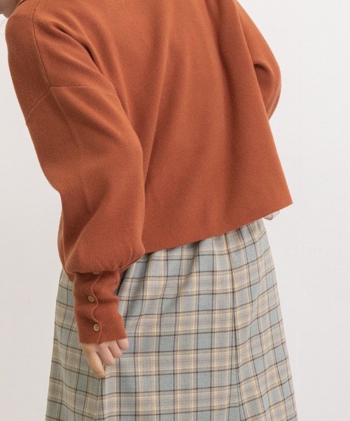 POU DOU DOU（プードゥドゥ）の「襟付きショート丈プルオーバーニット（ニット/セーター・レディース・ブラック/ブラウン/グリーン・3）」の17枚目の写真