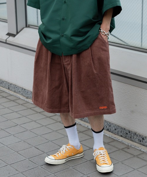 Perushu（ペルーシュ）の「コーデュロイハーフパンツ（その他パンツ・メンズ・ブラック/ブラウン/グリーン/マスタード・SMALL/LARGE/MEDIUM）」の3枚目の写真