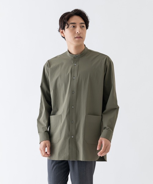 ISSEY MIYAKE グリーン バンドカラーシャツ ISSEY MIYAKE（イッセイミヤケ）の「Issey Miyake - バンド