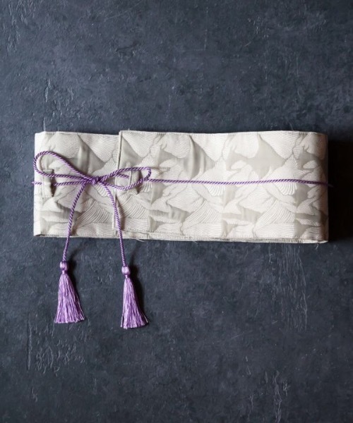 カヤ（カヤ）の「【カヤ】ふくれ織 情景帯ベルト（ベルト・レディース・レッド/ホワイト系その他/ネイビー・FREE）」の2枚目の写真