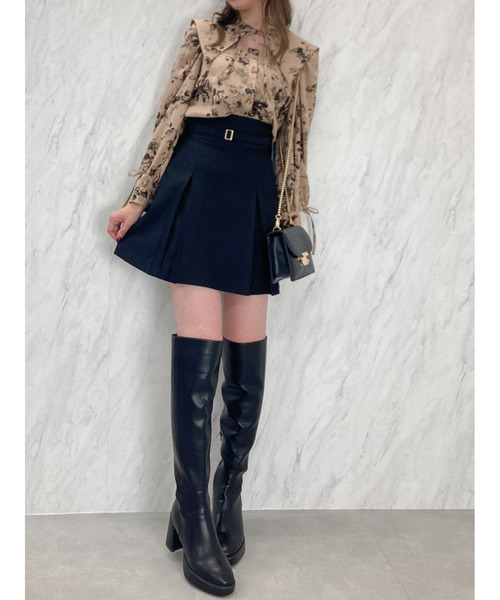 dazzlin(ダズリン)の「オープンリボンブラウス(シャツ/ブラウス・レディース・レッド/ベージュ/アイボリー/ブルー/オフホワイト・FREE)」の12枚目の写真