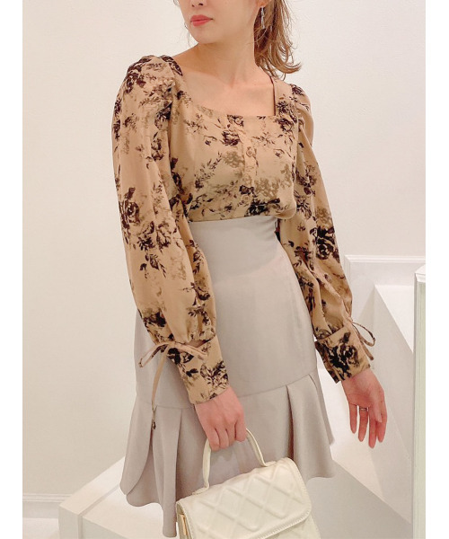 dazzlin(ダズリン)の「オープンリボンブラウス(シャツ/ブラウス・レディース・レッド/ベージュ/アイボリー/ブルー/オフホワイト・FREE)」の19枚目の写真