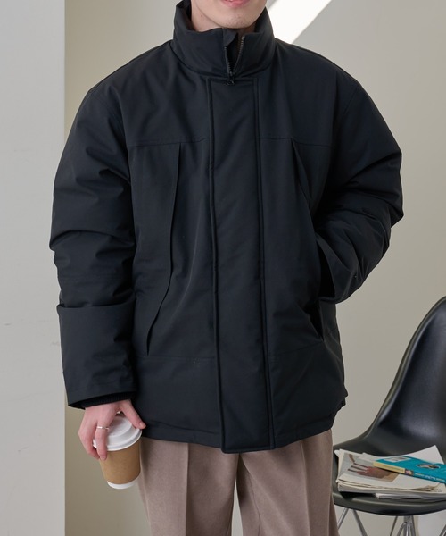 COLONY 2139（コロニートゥーワンスリーナイン）の「ダウンジャケット（ダウンジャケット/コート・メンズ・ブラック/オフホワイト・MEDIUM/LARGE）」の2枚目の写真