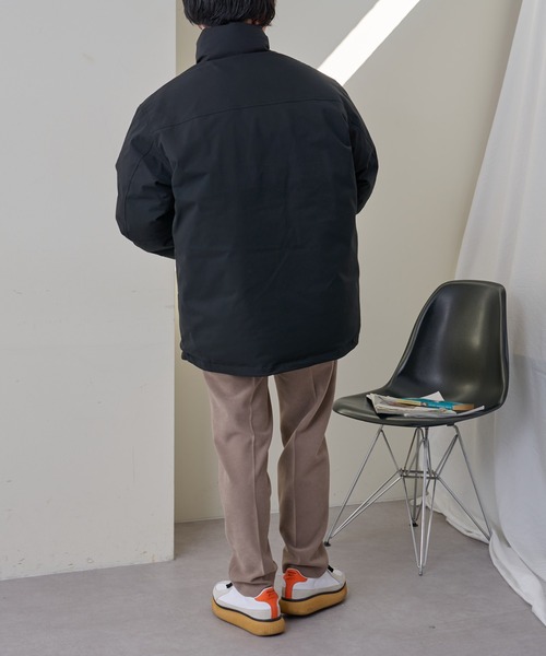 COLONY 2139（コロニートゥーワンスリーナイン）の「ダウンジャケット（ダウンジャケット/コート・メンズ・ブラック/オフホワイト・MEDIUM/LARGE）」の11枚目の写真