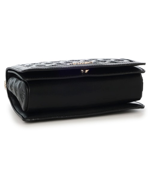 Guess(ゲス)の「ABEY Convertible Xbody Flap(ショルダーバッグ・レディース・ライトピンク/ホワイト/ブラック・ONE SIZE)」の18枚目の写真