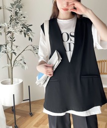 RIRIYANO（リリヤーノ）の「《RIRIYANO×クラシカルエルフコラボ》大人の格上げ。深めVネックベスト(セットアップ可)（ベスト・レディース）」