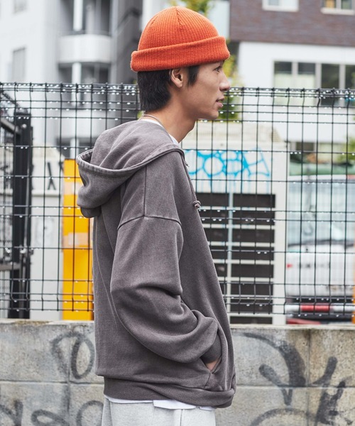 WEGO（ウィゴー）の「WEGO/ピグメントハーフZIPロゴプルパーカー（パーカー・メンズ・キナリ/スミクロ/ブラウン/ブルー/カーキ・MEDIUM/LARGE/SMALL）」の17枚目の写真