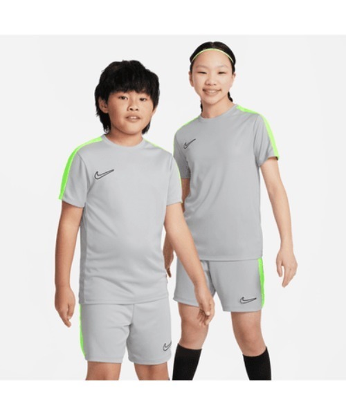 NIKE(ナイキ)の「《NIKEアパレル》ナイキ K NK DF ACD23 TOP SS BR(その他トップス・キッズ・ブルー系その他/ブラック/グレー/ダークグレー/ホワイト×ブラック/ブラック系その他・130/140/160/150)」の18枚目の写真