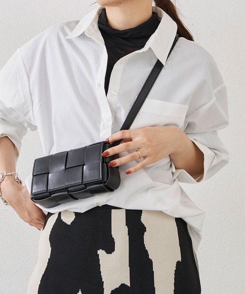 Shelly island（シェリーアイランド）の「袖パール釦シャツ（シャツ/ブラウス・レディース・ネイビー/ホワイト/ストライプ・M）」の2枚目の写真