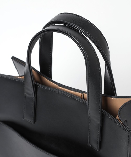 GLOBAL WORK(グローバルワーク)の「ダブルベルト2WAYBAG/175499(ショルダーバッグ・レディース・グリーン/オフホワイト/ブルー/ブラック/ベージュ・FREE)」の22枚目の写真