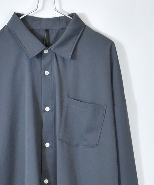 おしゃれスタ(オシャレスタ)の「ポリストレッチドロップショルダーシャツ【IR】 レディース メンズ(シャツ/ブラウス・メンズ・パープル/ブラック/チャコールグレー/ホワイト/ネイビー/サックスブルー/グレイッシュベージュ/グリーン・M/L/XL)」の1枚目の写真