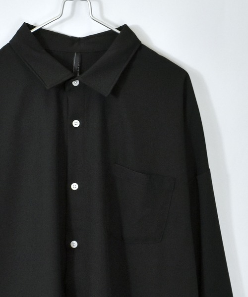 おしゃれスタ(オシャレスタ)の「ポリストレッチドロップショルダーシャツ【IR】 レディース メンズ(シャツ/ブラウス・メンズ・パープル/ブラック/チャコールグレー/ホワイト/ネイビー/サックスブルー/グレイッシュベージュ/グリーン・M/L/XL)」の3枚目の写真