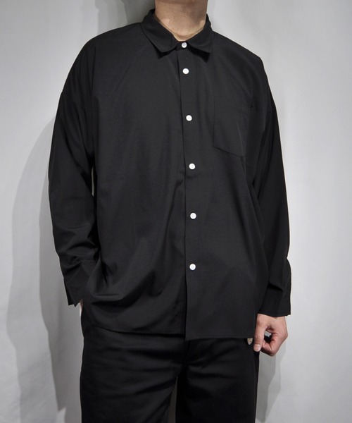 おしゃれスタ(オシャレスタ)の「ポリストレッチドロップショルダーシャツ【IR】 レディース メンズ(シャツ/ブラウス・メンズ・パープル/ブラック/チャコールグレー/ホワイト/ネイビー/サックスブルー/グレイッシュベージュ/グリーン・M/L/XL)」の9枚目の写真