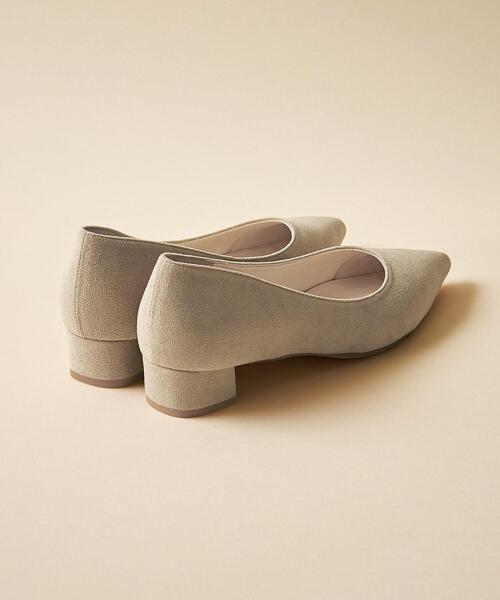 ODETTE E ODILE（オデットエオディール）の「【WEB限定】ポインテッド パンプス30●↑（パンプス・レディース・ブラック/ホワイト/ベージュ/ネイビー・22cm/22.5cm/23cm/23.5cm/24cm/24.5cm/25cm）」の8枚目の写真