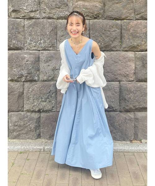 Ungrid(アングリッド)の「2Wayタックデザインフレアワンピース(ワンピース・レディース・オフホワイト/ブルー/ブラック・FREE)」の18枚目の写真