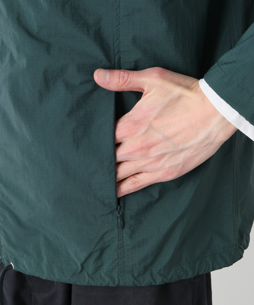 rajabrooke / ラジャブルック】NAKAL ウィンドブレーカー