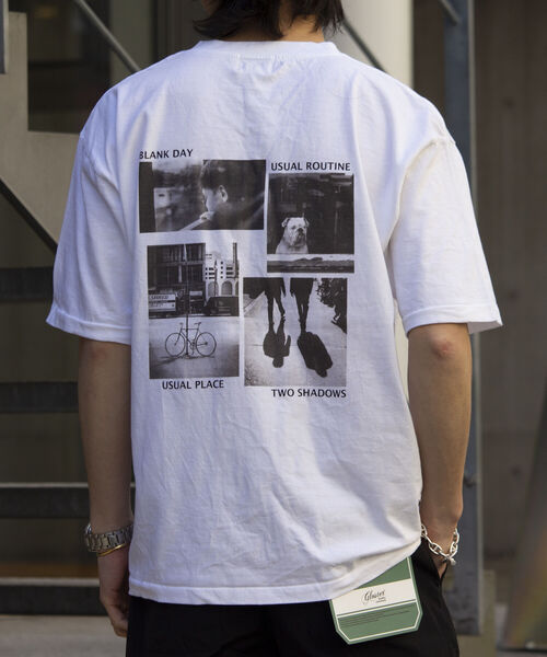 GLOSTER(グロスター)の「【GLOSTER/グロスター】バックプリント フォトプリントクルーネックTシャツ ドロップショルダー(Tシャツ/カットソー・メンズ・ブラック/ホワイト系その他2/ホワイト系その他/アッシュグレー・L/M)」の2枚目の写真