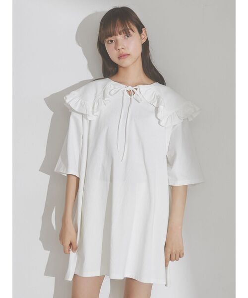 merry jenny（メリージェニー）の「フリルカラーカットトップス（Tシャツ/カットソー・レディース・オフホワイト/ピンク/ブルー・FREE）」の4枚目の写真