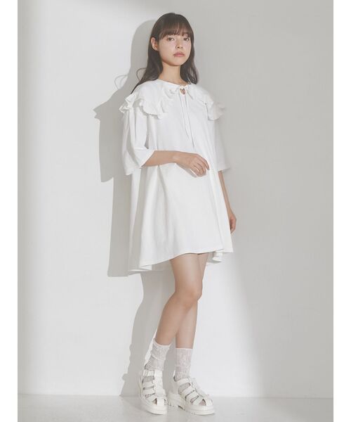 merry jenny（メリージェニー）の「フリルカラーカットトップス（Tシャツ/カットソー・レディース・オフホワイト/ピンク/ブルー・FREE）」の6枚目の写真