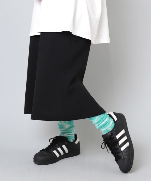 RNA（アールエヌエー）の「G1054 ルーズタイトスカート（スカート・レディース・ブラック/ブルー/マスタード・MEDIUM）」の7枚目の写真