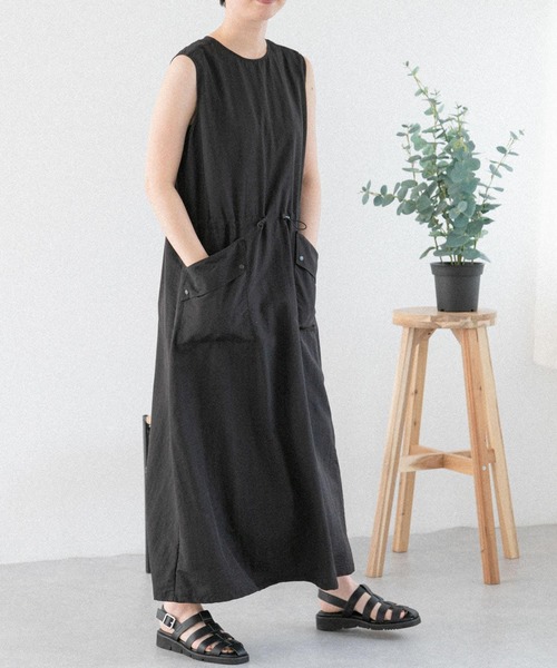 FORK&SPOON（フォークアンドスプーン）の「FORK&SPOON　ドローコードワンピース（ワンピース・レディース・ベージュ/ブラック・2/1）」の8枚目の写真